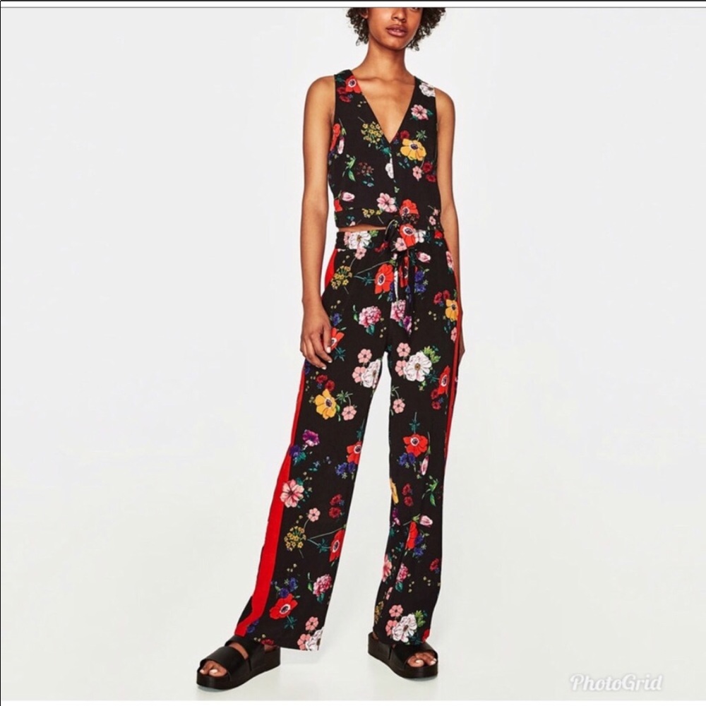 Zara floral red black track wide leg pants sz XS